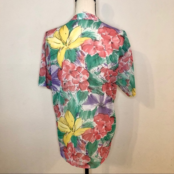 Vintage Floral Button Up Pocket Short Sleeve Shirt - Picture 2 of 5
